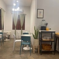 บัวลอยวันวานcafe อ่าวอุดม