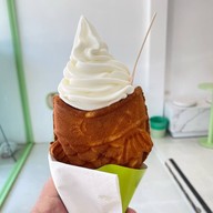 เมนูของร้าน ICE JAPAN PREMIUM SOFT CREAM & SLOW BAR