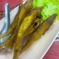 กนกซุปเปอร์ราดหน้า .