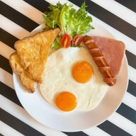Good Morning Call Breakfast รัชโยธิน