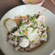 ก๋วยเตี๋ยวไม่มีชื่อ ตลิ่งชัน