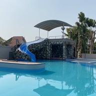 Gooddy Swim & Cafe'