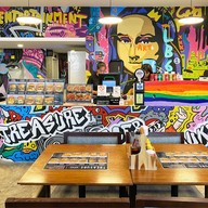 Treasure Burger Phuket