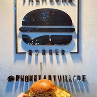 Treasure Burger Phuket