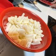 สุกี้ตี๋น้อย รัตนาธิเบศร์