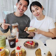 Phunpoon Cafe พูลพูนคาเฟ่