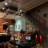 CHUNN ฉัน Ekamai