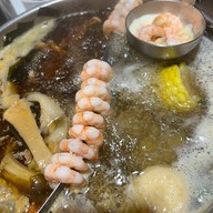 สุกี้ตี๋น้อย รัตนาธิเบศร์