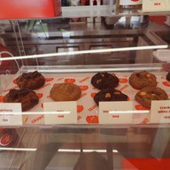 CRUNCHHH Charoen Nakhon