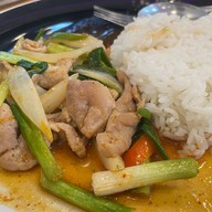 กวง ราดหน้ายอดผัก