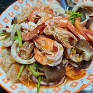 เมนูของร้าน อีซ้ายรสเด็ด