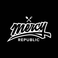⭐️ Mercy Republic 👍 - Vegan Vegetarian Vegeterian Veganaries Veganeries soveganer pizza สุขุมวิท 23