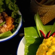 ลองดูง อาหารและเครื่องดื่ม @วงศ์สว่าง