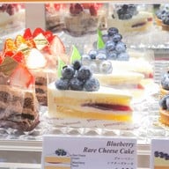 Chateraise สีลมคอมเพล็กซ์