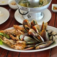 เมนูของร้าน ฟาร์มสมใจซีฟู้ดส์ - บางขุนเทียน ชายทะเล