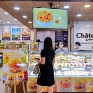 Chateraise สีลมคอมเพล็กซ์