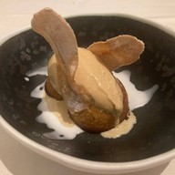 Benjarong Baan Dusit Thani