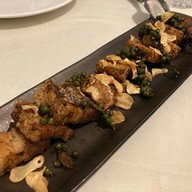 Benjarong Baan Dusit Thani