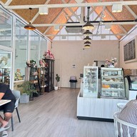 MD cafe' house ลูกชิ้นปลานายใบ้ สาขาหนองปรือ