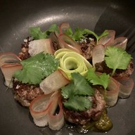 Benjarong Baan Dusit Thani