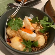 Benjarong Baan Dusit Thani