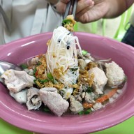 เมนูของร้าน ก๋วยเตี๋ยวเจ๊เช็ง