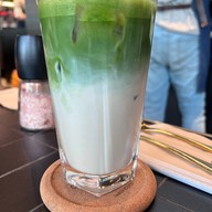 THE COFFEE ACADEMICS Velaa Sindhorn Village Langsuan