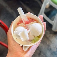 เมนูของร้าน ป้าอ้วนบัวลอยมือถือ