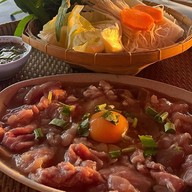 ข้าวหมูทอดพุงกาง ตลาดต้นตาล