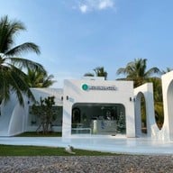 มีความสุขคาเฟ่ อัมพวา อัมพวา