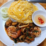 เมนูของร้าน เจ๊อุ๋ยผัดไท หอยทอด สาขา2