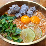 เมนูของร้าน เจ๊อุ๋ยผัดไท หอยทอด สาขา2