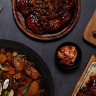 HOLDAK KOREAN BBQ CHICKEN 홀닭 1