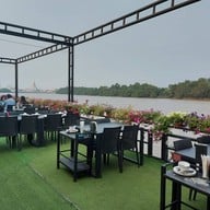 บรรยากาศ บ้านเบญฯ