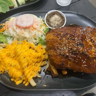 นี่ไงร้านกินเต็ก