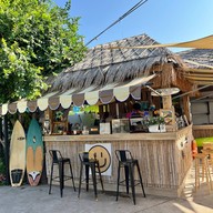 เมนูของร้าน Tiny Island Cafe