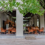 ภัทธารารีสอร์ท