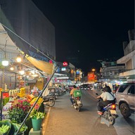 ตลาดน้ำพุ