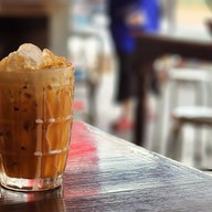 เมนูของร้าน ก๋วยเตี๋ยวบ้านดง