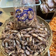 ตลาดร้อยเสา