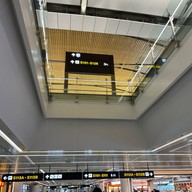 บรรยากาศ SAT-1 terminal Suvarnabhumi Airport