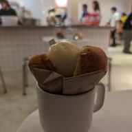 Medium Milk (มีเดียมนมสด)