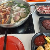 สุกี้ตี๋น้อย ศรีนครินทร์ มาร์เก็ต (Supreme)