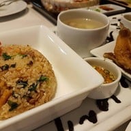 Greyhound Café The Promenade