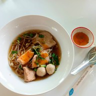 เมนูของร้าน ร้านเตี๋ยวคอกไก่