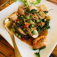 เมนูของร้าน ป ปลา restaurant พระประแดง