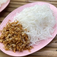 ยำแซ่บสามพี่น้อง