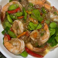 ร้านอาหารลุงดำ องครักษ์