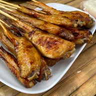 เมนูของร้าน ยำแซ่บสามพี่น้อง