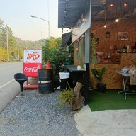 ร้านแห้วหัวปลาหม้อไฟ แก่งกระจาน